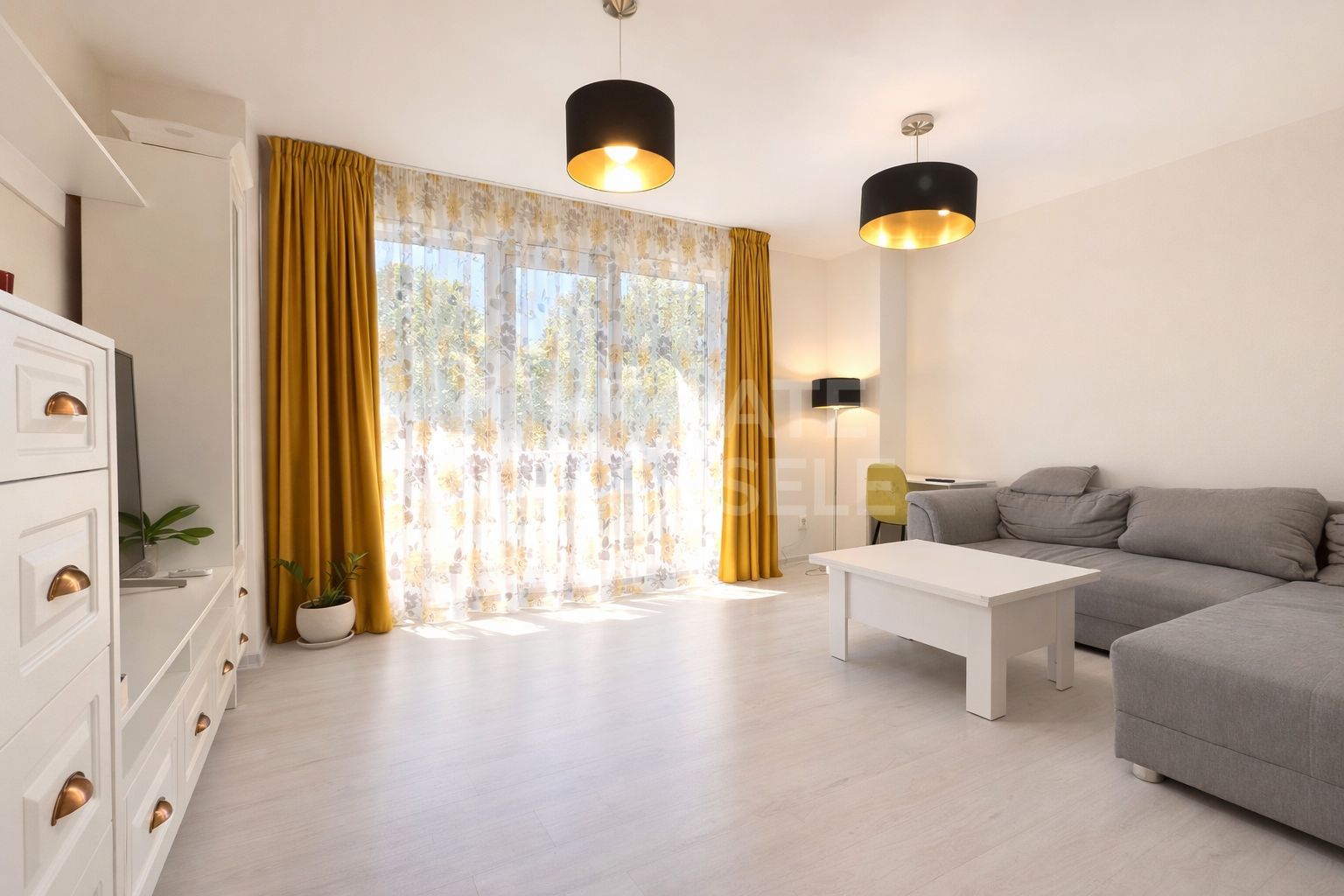 Apartament 2 camere decomandate, terasa 35 mp, Andrei Mureșanul - Poză 1