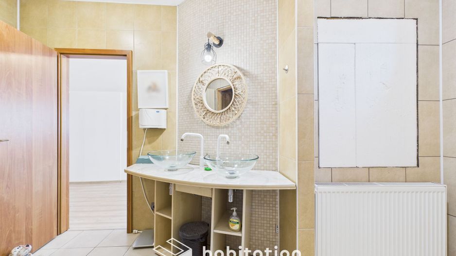 Casă premium Braytim cu apartament separat, teren 1.300 mp - Poză 17