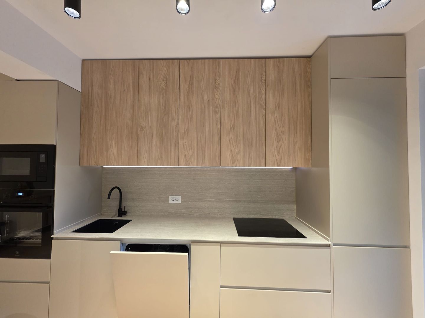 Apartament Nou 3 Camere de Închiriat - Iancu Nicolae, 95 m, NOU LUX - Poză 26