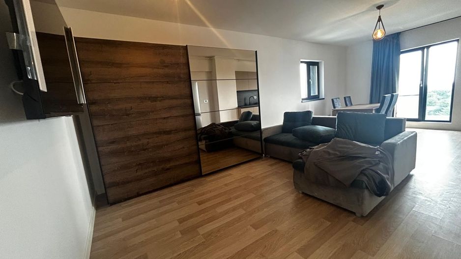 South Side Residence - Poză 7