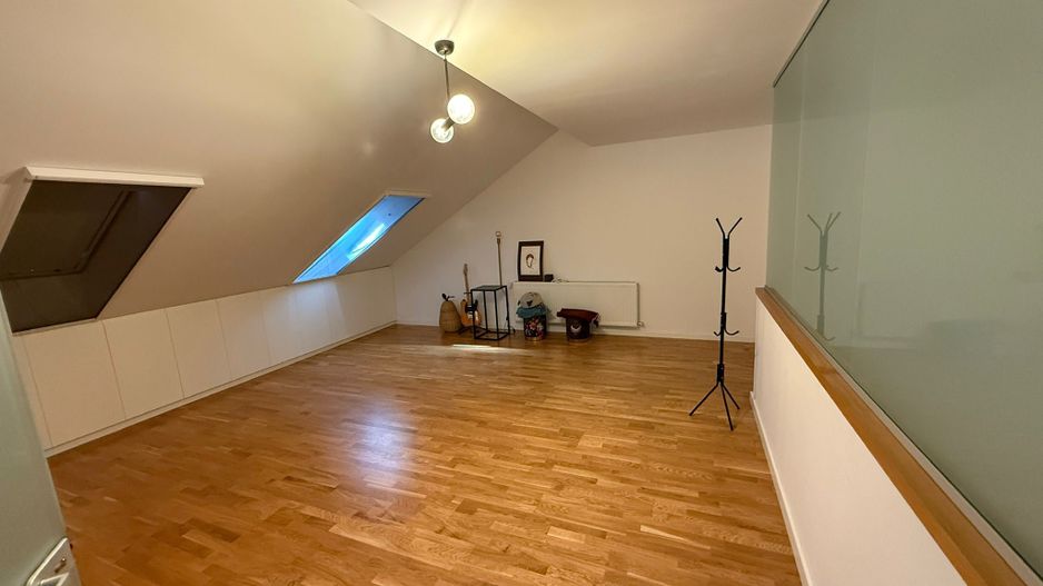 Vilă de lux | Cartierul cu Cireși | fotovoltaice | Jacuzzi - Poză 10