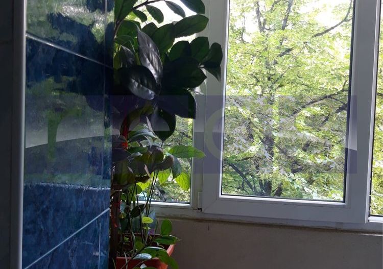 VANZARE-  3 - CAMERE- DECOMANDAR - MIHAI BRAVU - Poză 1