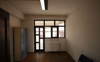 Imobil destinatie birouri + depozit - Poză 38