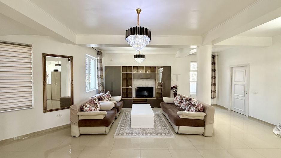 Vila 5 camere Volunatari| Mobilata, piscina exterioara - Poză 3