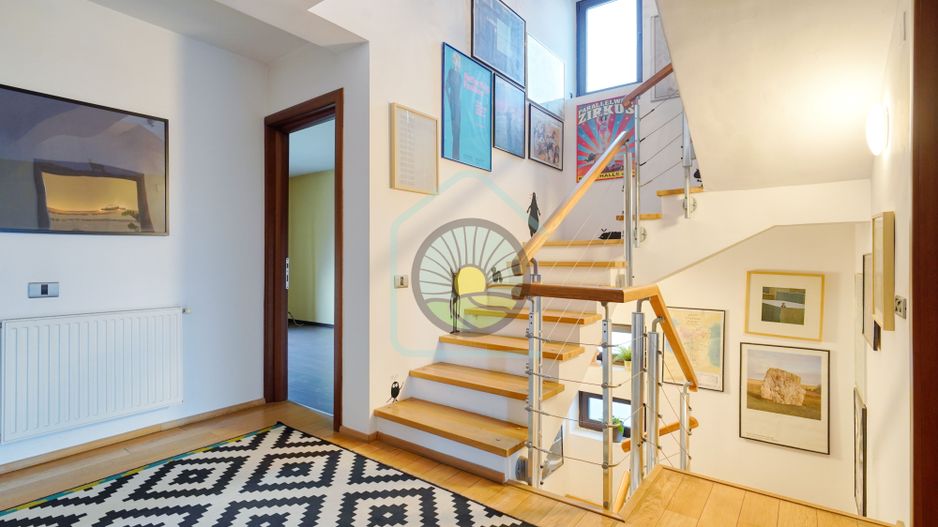 REZERVAT!!! CASA  HARMAN -COMISION 0 - Poză 14