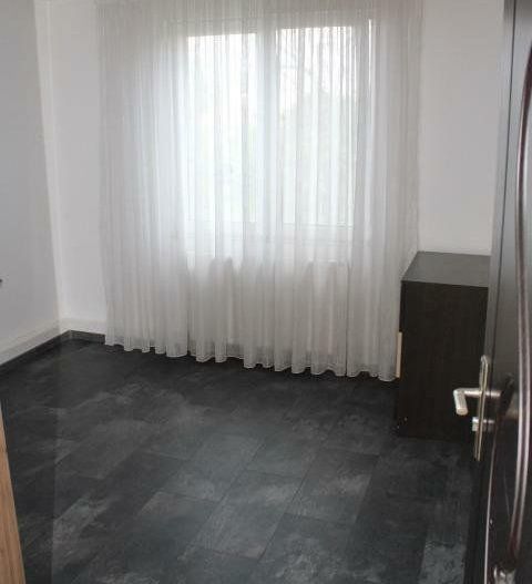 Apartament 3 camere - Poză 15