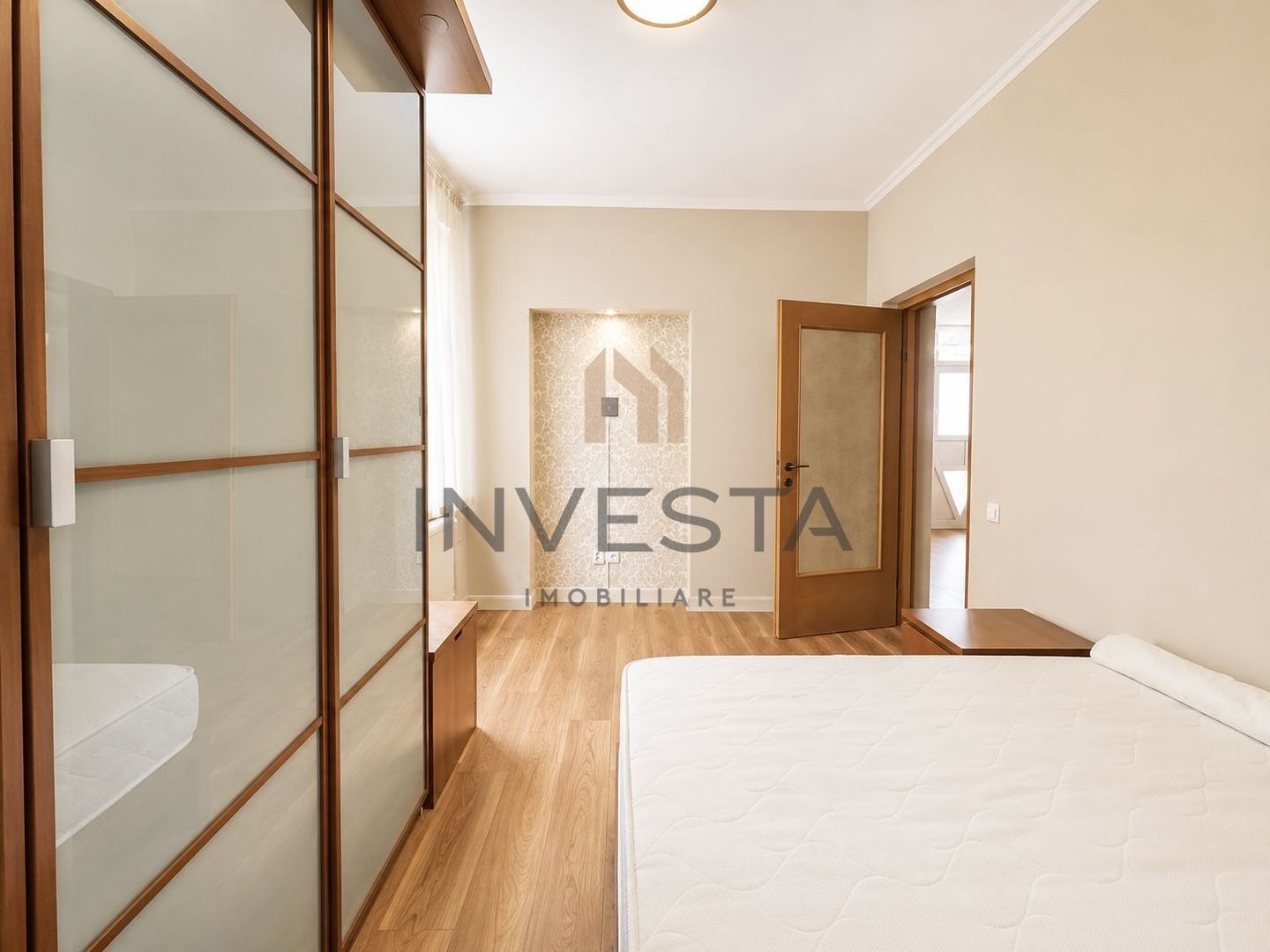Apartament cu 3 camere + 2 parcari de inchiriat in zona Buna Ziua - Poză 6