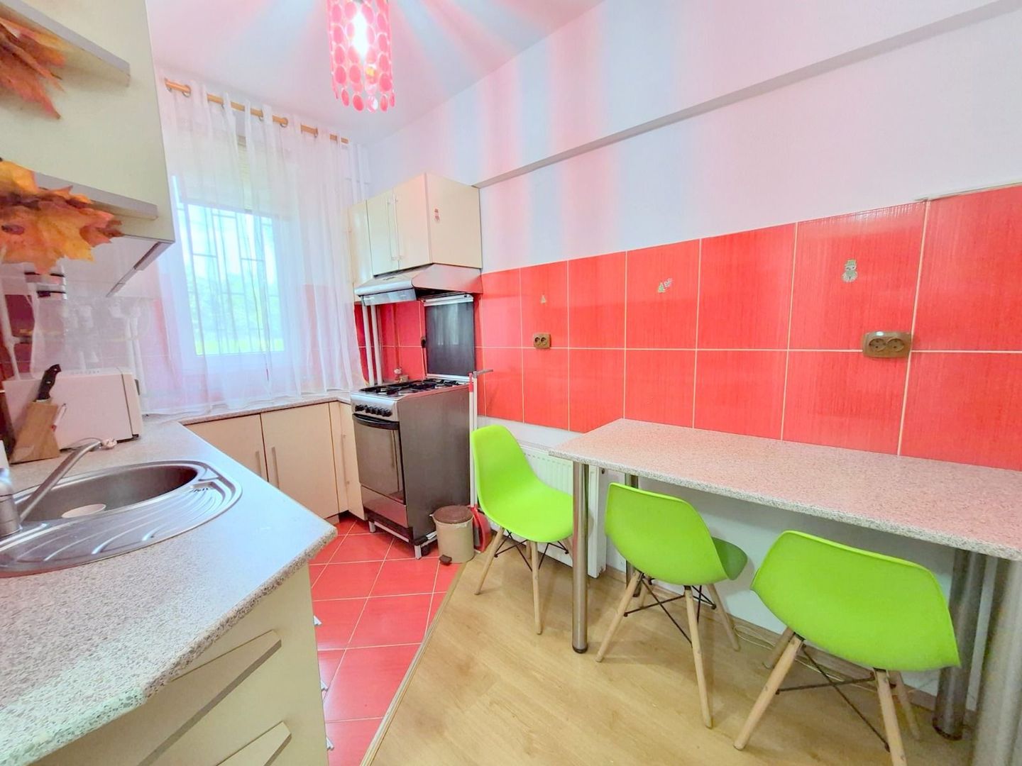 De inchiriat apartament cu 2 camere, Micro 17, parter, 400 euro - Poză 8