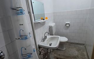 De vânzare apartament 4 camere Careiului Satu Mare - Poză 9