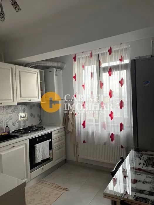 Apartament cu o cameră de vânzare în Cug, Iasi - Poză 2