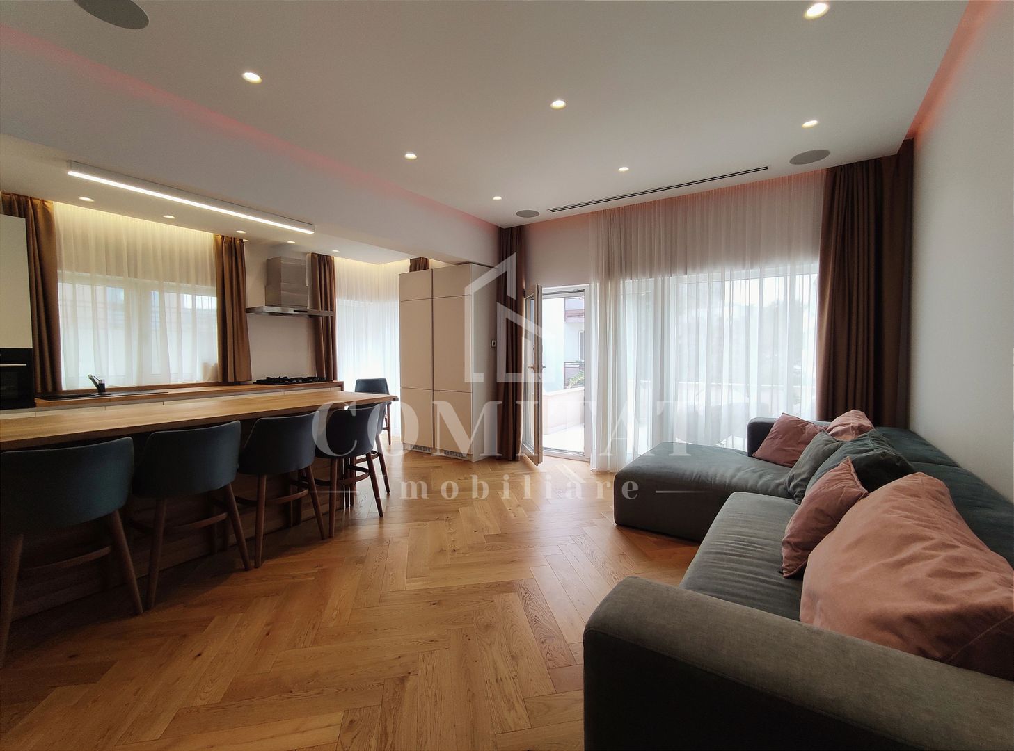 Apartament cu 3 camere cu finisaje moderne | Zona Grand Hotel Italia - Poză 1