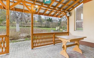 CONAC IMPRESIONANT ÎN GHIOROC - Poză 29