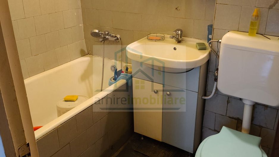 Apartament 2 camere decomandat, etajul 5 din 10 - Poză 7