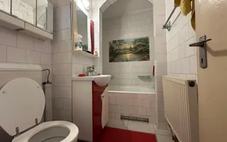3 camere | etaj 2 | centrala proprie | zona excelenta | - Poză 13
