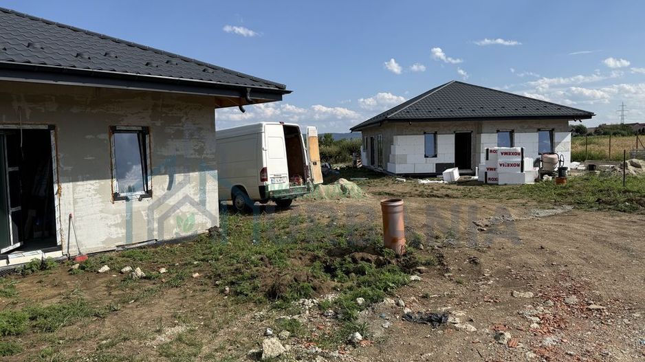 Casă parter de vânzare în Horpaz, Miroslava – 4 camere, 92 mp utili - Poză 3