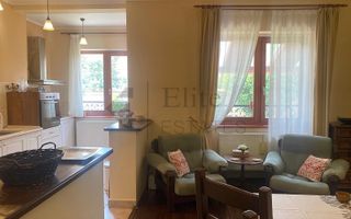 Casa ultracentrala - o oaza de liniste in inima orasului - Poză 3