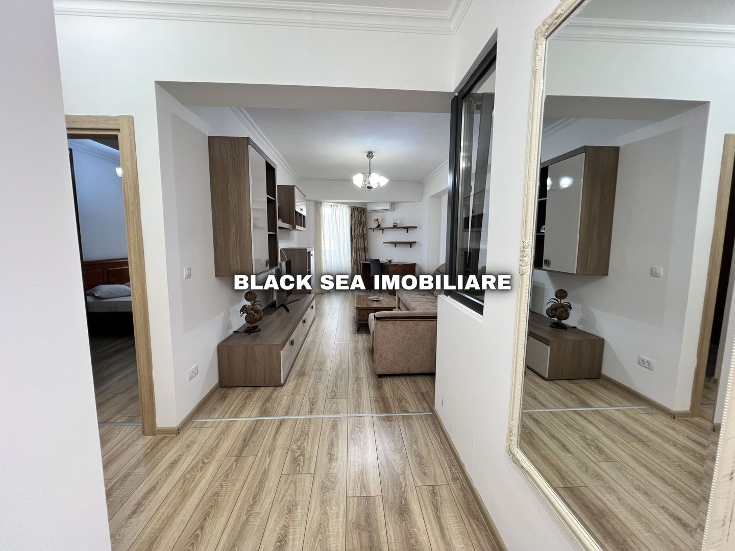 Apartament 2 camere cu vedere la lac | Solid Residence Butoaie - Poză 10