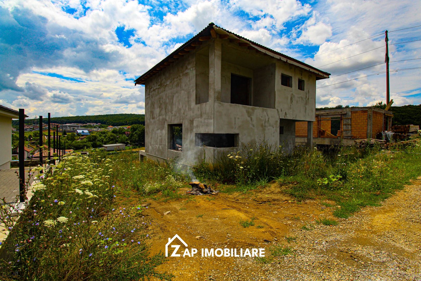 Corunca - Casă Individuală P+1 - 5 Camere (4 Dormitoare) - Teren 490 mp - Semifi - Poză 14
