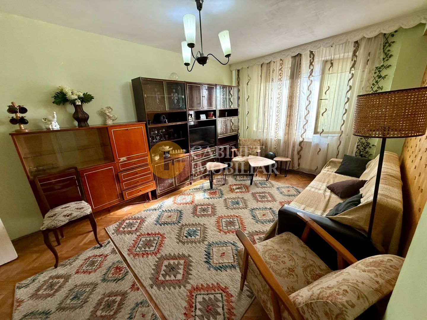OPORTUNITATE INVESTITIE--2 CAMERE PIATA UNIRII-- ETAJ INTERMEDIAR--LIBER - Poză 1