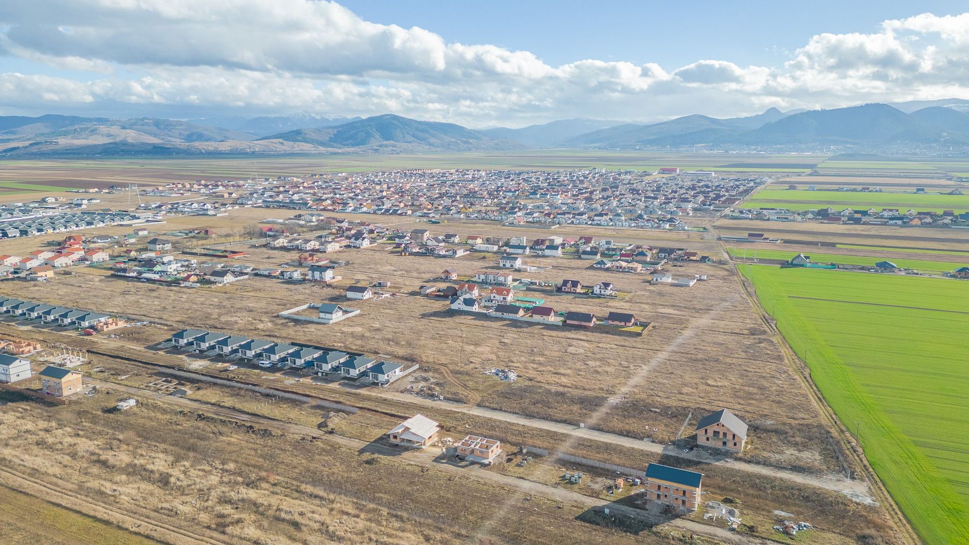 Teren cu autorizatie de constructie si utilitati - Poză 7