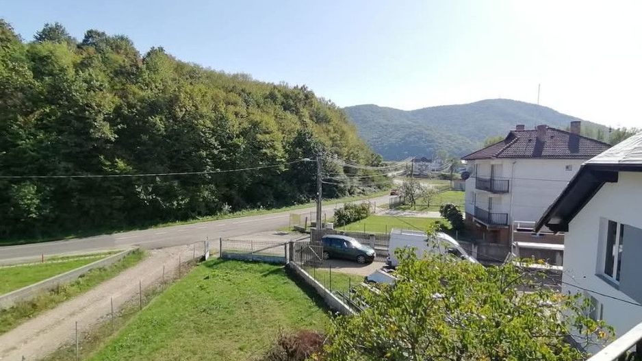 De Vânzare Casa/Oportunitate Comercială - Poză 3