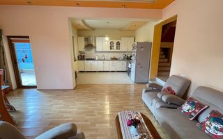 CASA IN ZONA BUCOVINA - Poză 1