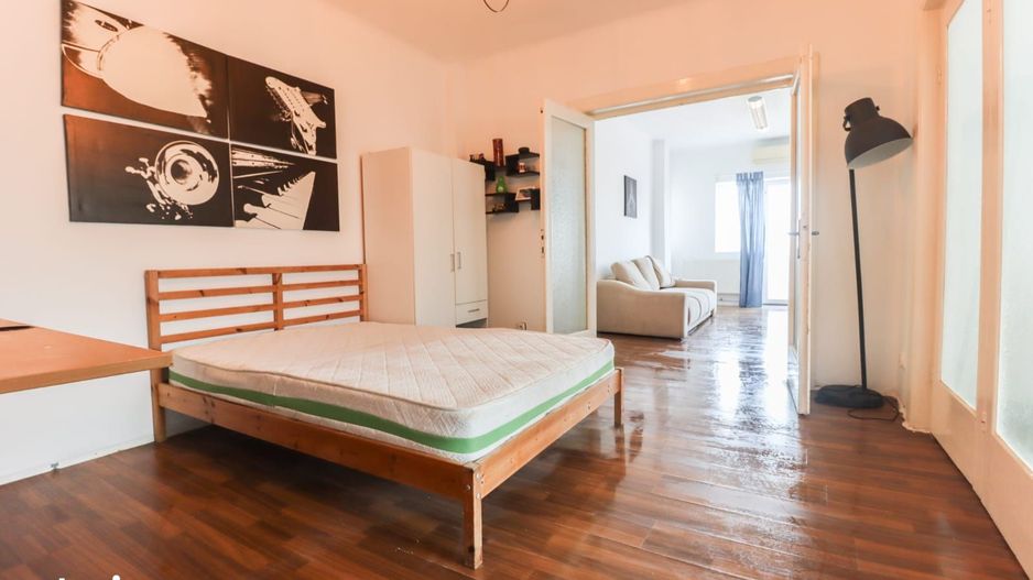 Apartament cu 3 camere, la 2 minute de metrou Piața Muncii - Poză 1