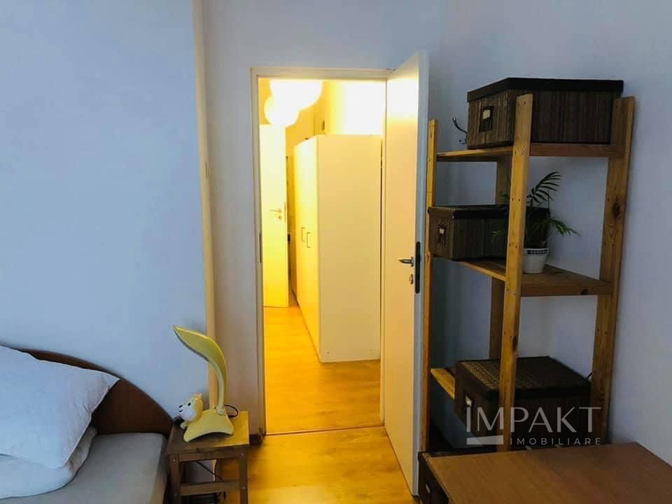 Apartament cu 2 camere langa parcul central. - Poză 9