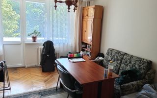 Inchiriezi apartment cu 2 camere Cornisa - Poză 1