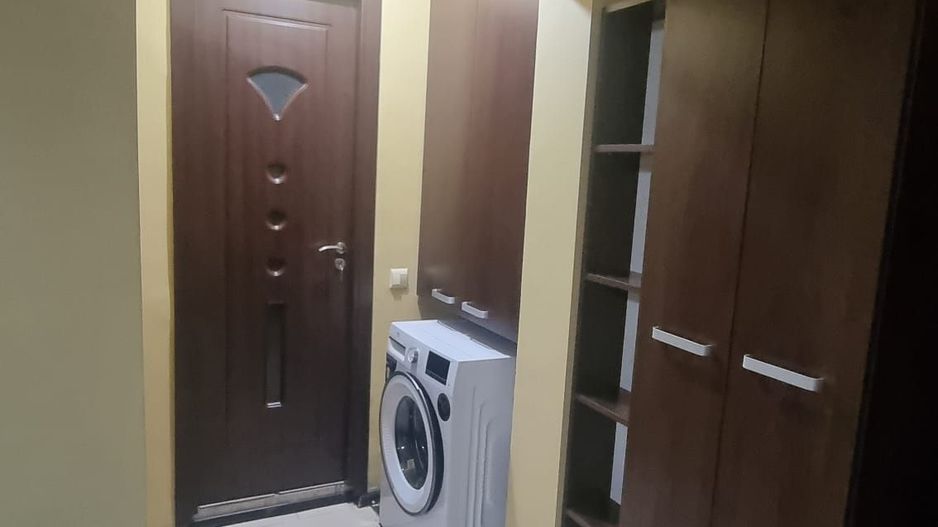 Vanzare Apartament 2 Camere Stradal pe Bd. Mircea Voda - Poză 3