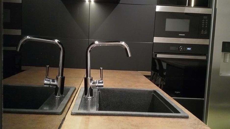 Casa S+P+E+M | 605 mp utili | 10 camere | 3 bucatarii | 4 bai | 3 terase | Garaj - Poză 11