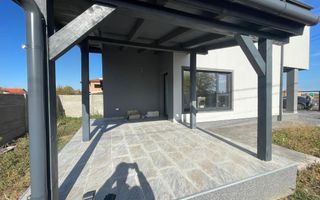 Duplex modern despartit prin baie - Mosnita Noua - Poză 11