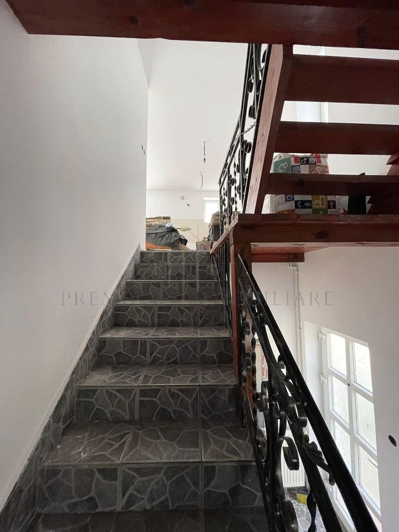 Apartament 3 Camere - Etaj 1 - La casute - Poză 11