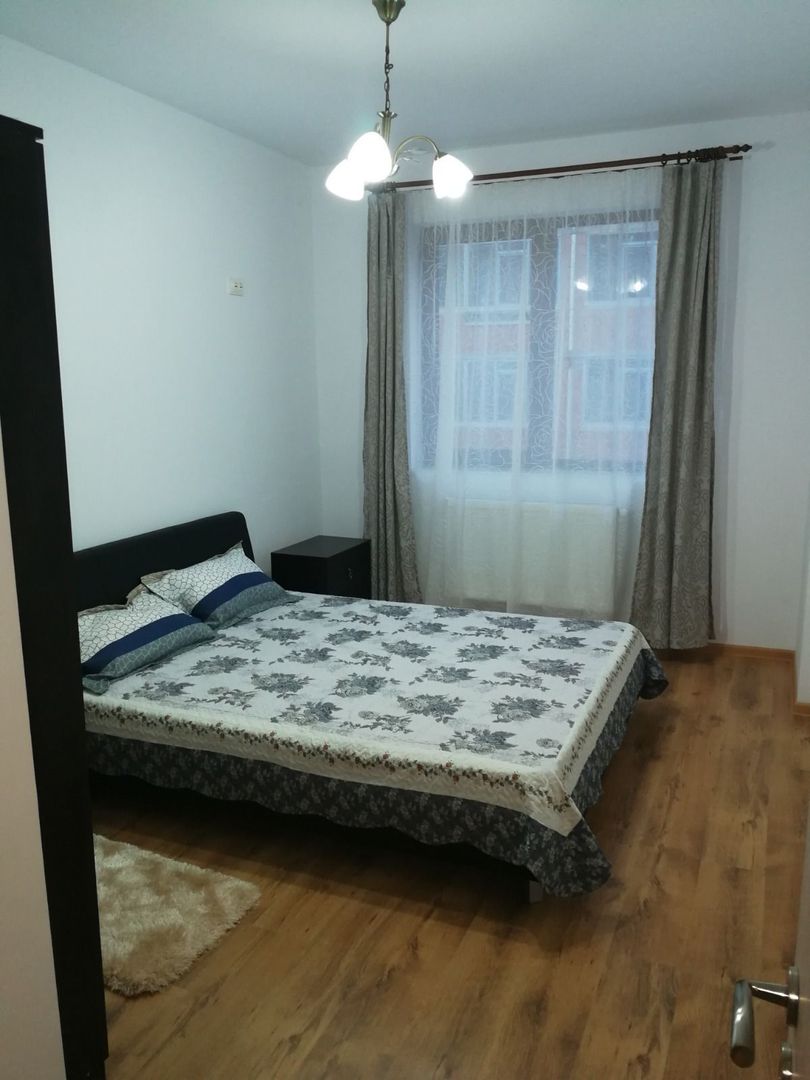 AP. 2 CAMERE DRISTOR, BLOC NOU, CENTRALA TERMICA, BUCATARIE INCHISA - Poză 3