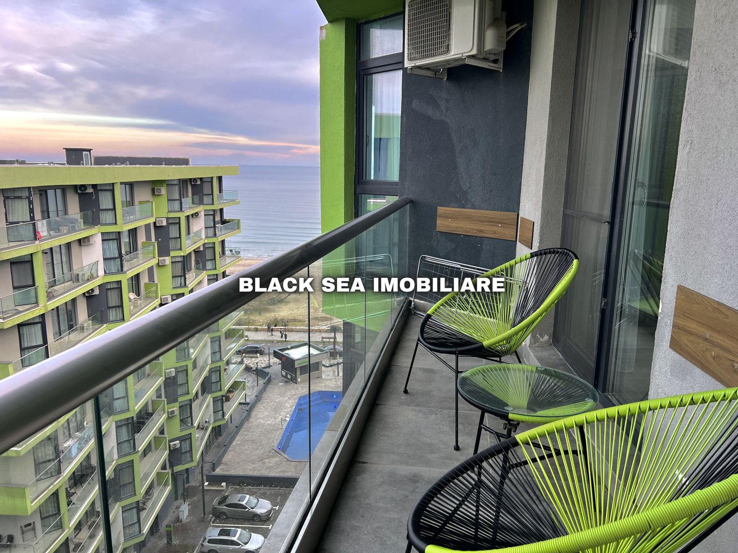 Apartament modern 2 camere in Alezzi Beach Resort Fitness & Spa - Poză 9