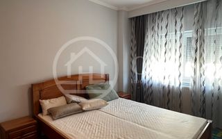 Apartament cu 3 camere de inchiriat pe Bd-ul Magheru Oradea - Poză 4