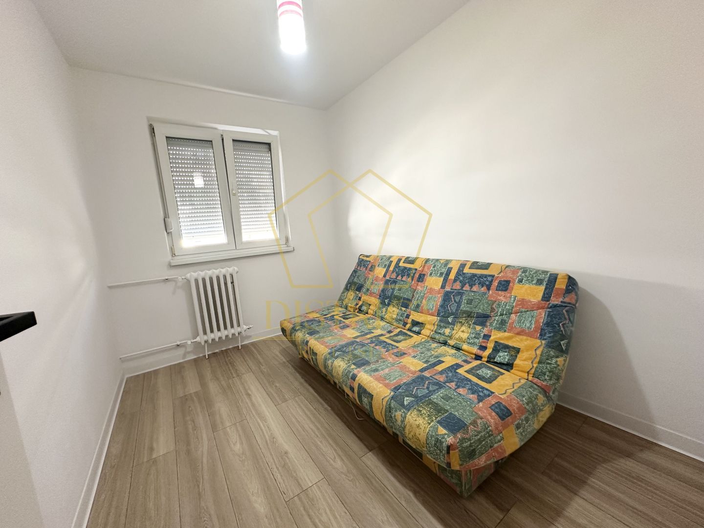 Apartament  cu 3 camere | Spitalul Judetean - Poză 4