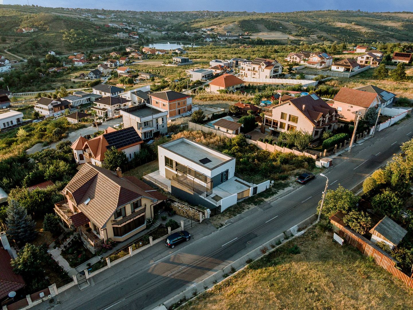 Vilă nouă design mediteranean, proiect deosebit și panoramă- 285.000 E - Poză 6