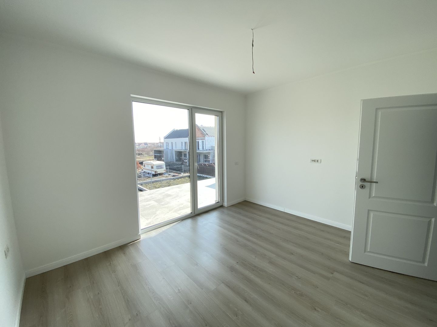 COMISION 0%, DUPLEX 4 Camere, PANOURI SOLARE, 108 MP, SĂCĂLAZ, Centru - Poză 8