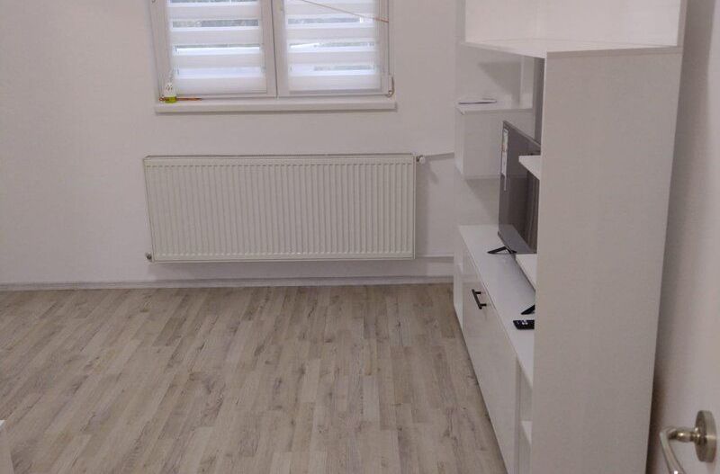 Apartament 2 camere de vanzare - Poză 10