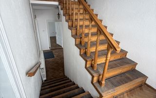 Casă de închiriat în Sebeș – zonă centrală - Poză 1