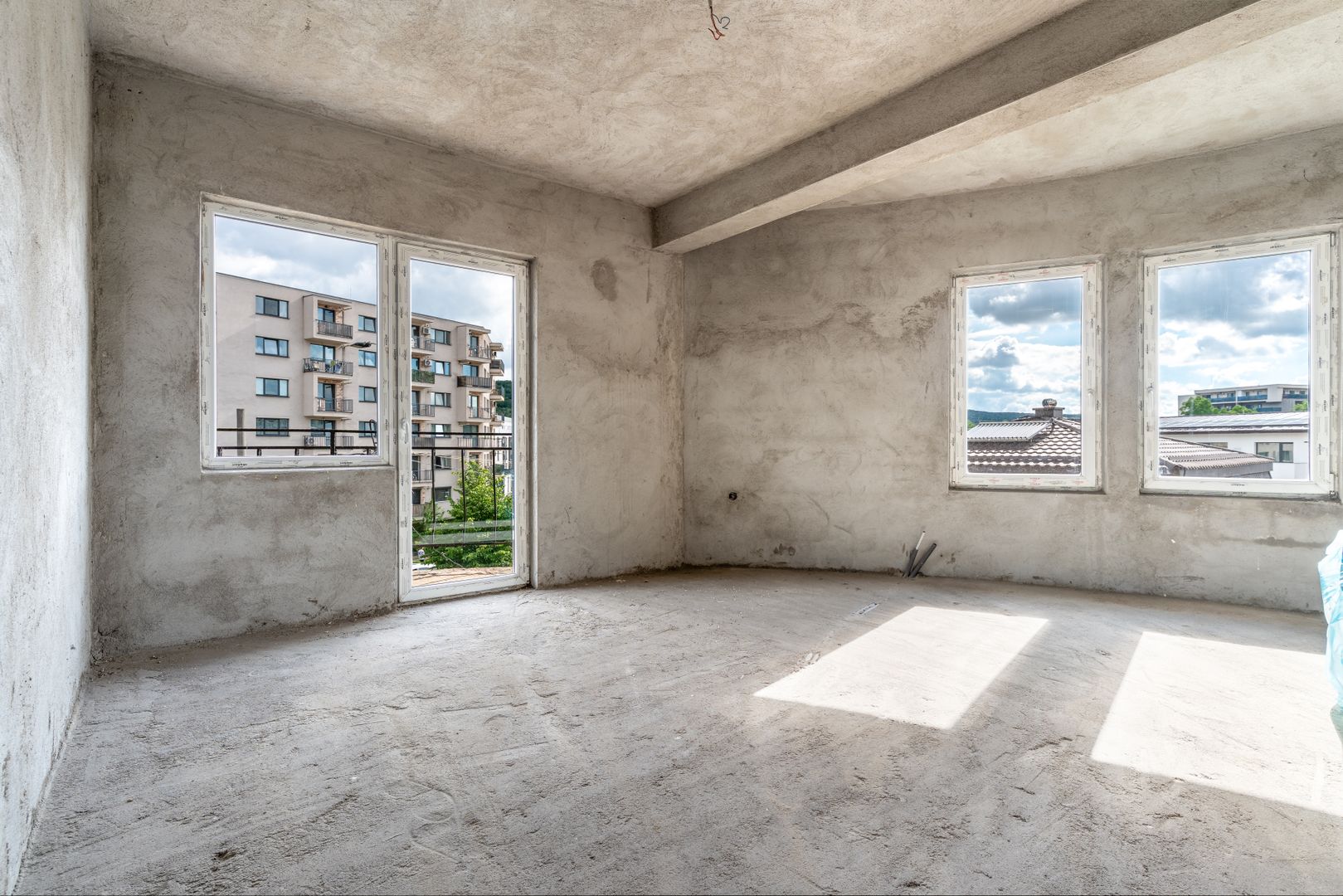Casa cu 10 camere de vanzare pe str. Corneliu Coposu - Poză 23