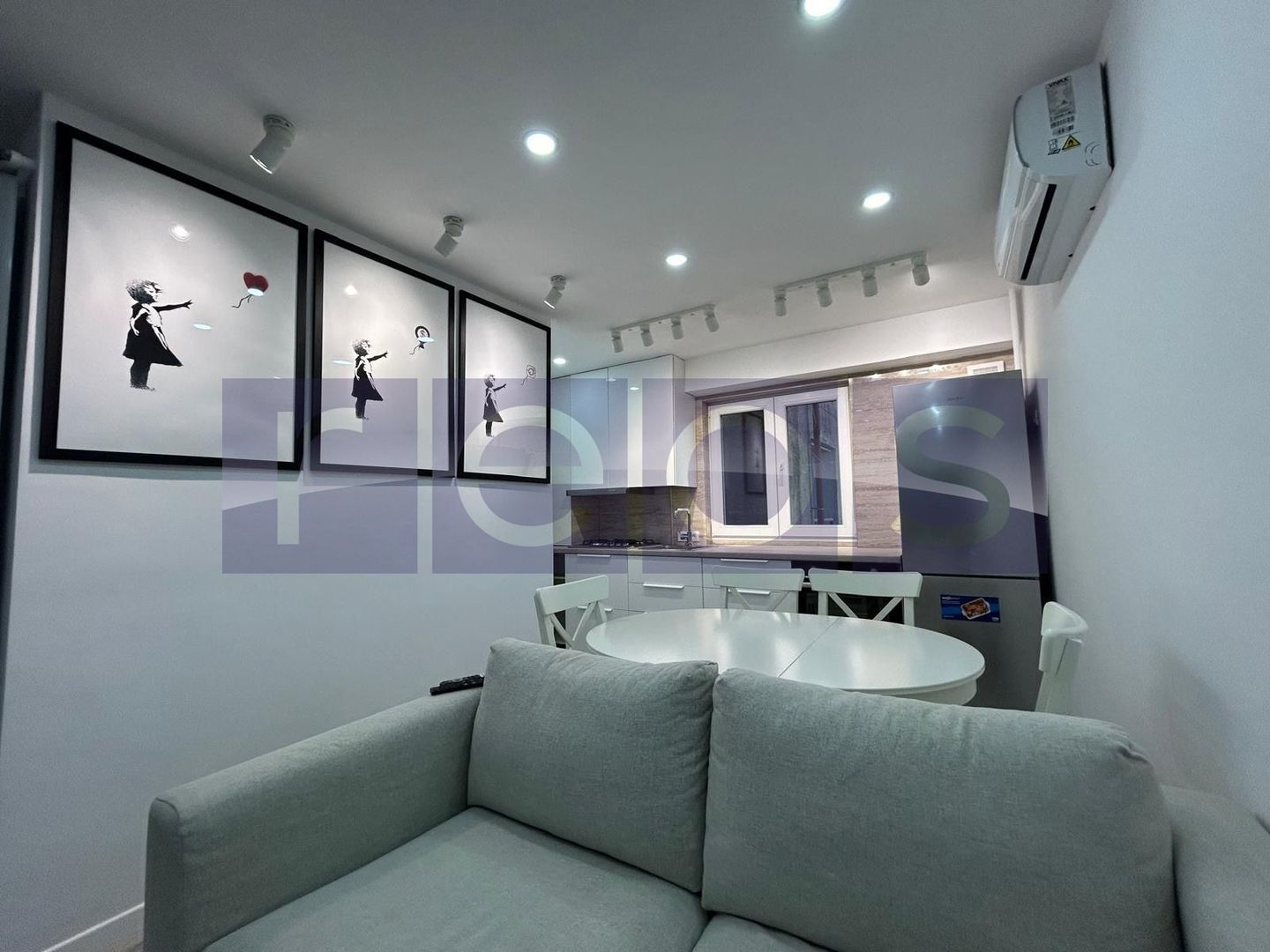 ÎNCHIRIERE 3 CAMERE | PIAȚA UNIRII | CENTRALA PROPRIE - Poză 1