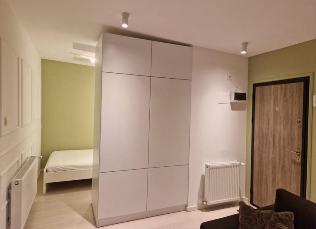 STUDIO OBOR - DORMITOR SEPARAT, CENTRALA PROPRIE, CURTE, METROU 5 MIN. - Poză 8