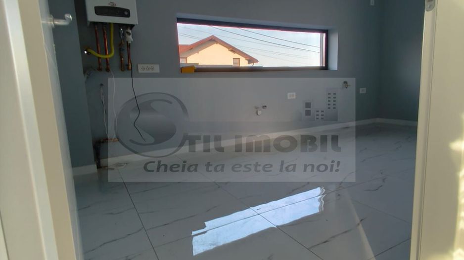 Casă Exclusivistă în Bucium – Finisaje Premium, 3 Camere, 210.000 € - Poză 8