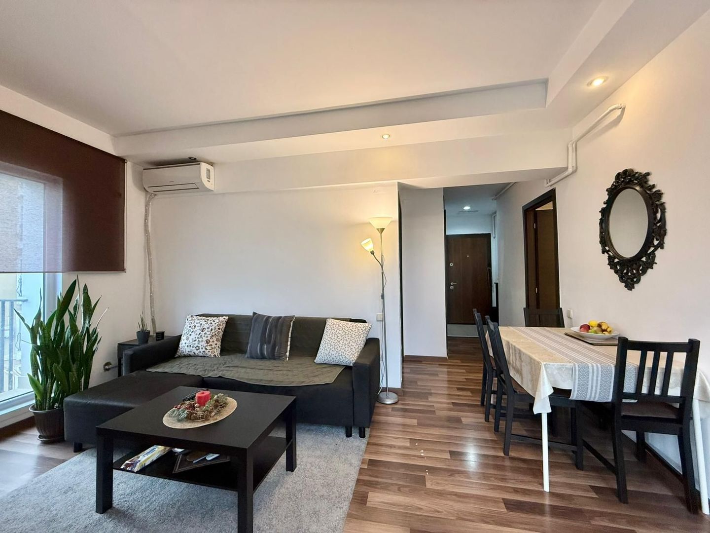 COSMOPOLIS - Apartament cu 2 camere tip studio, mobilat si utilat. - Poză 1