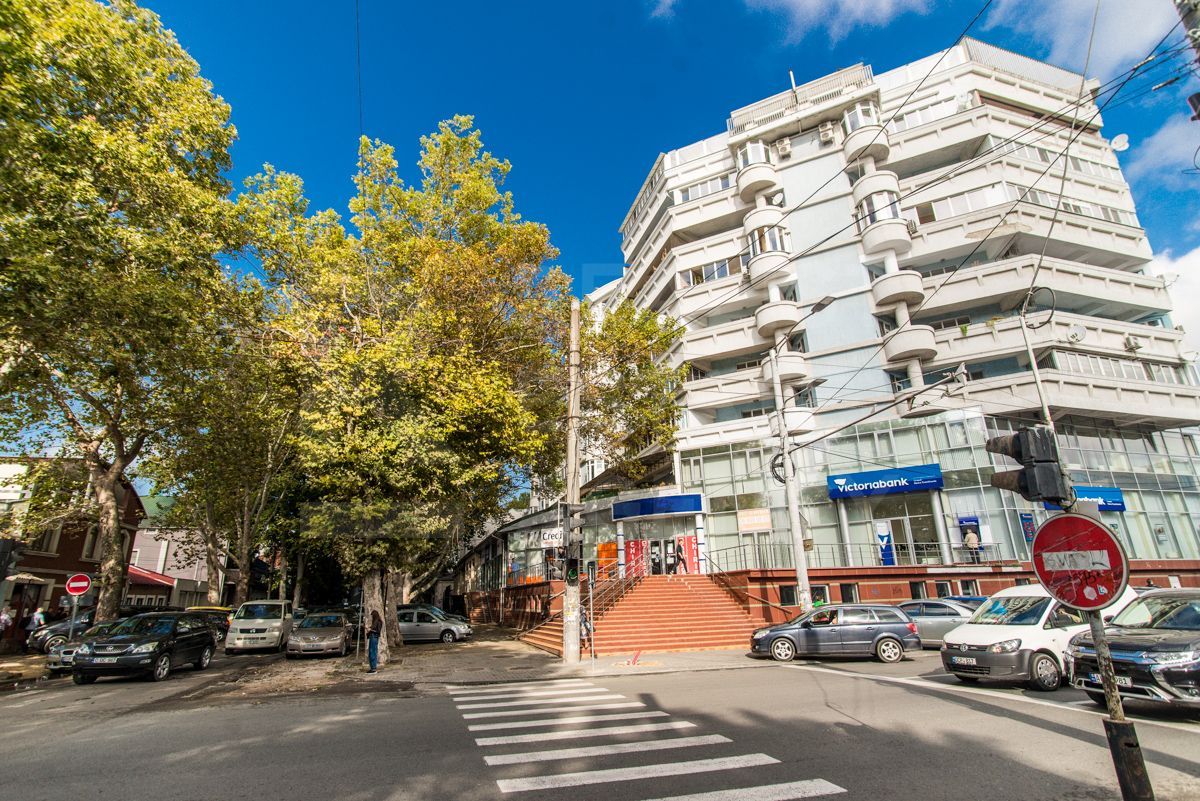 Chirie, apartament, 3 camere, str-la 31 August 1989, Centru - Poză 18