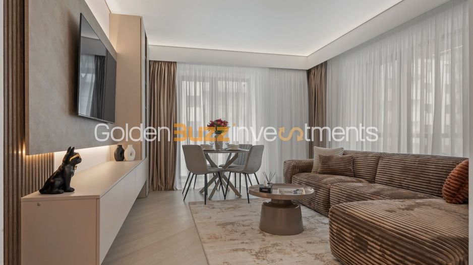 Apartament 3 camere de inchiriat parcare | Cortina North - Poză 1
