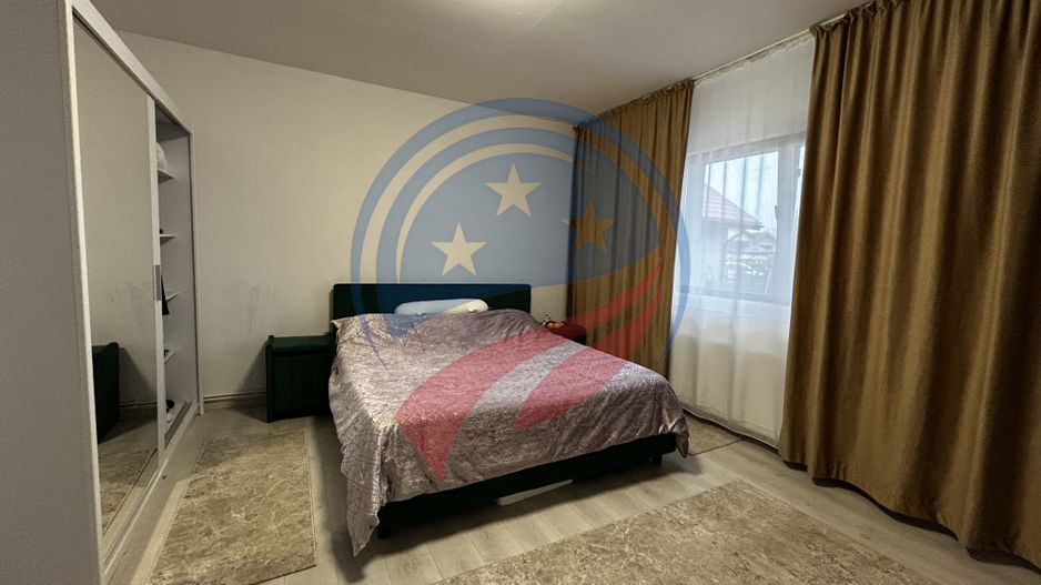 Casă spațioasă P+1+M pe teren de 902 mp – ideală pentru familie - Poză 2