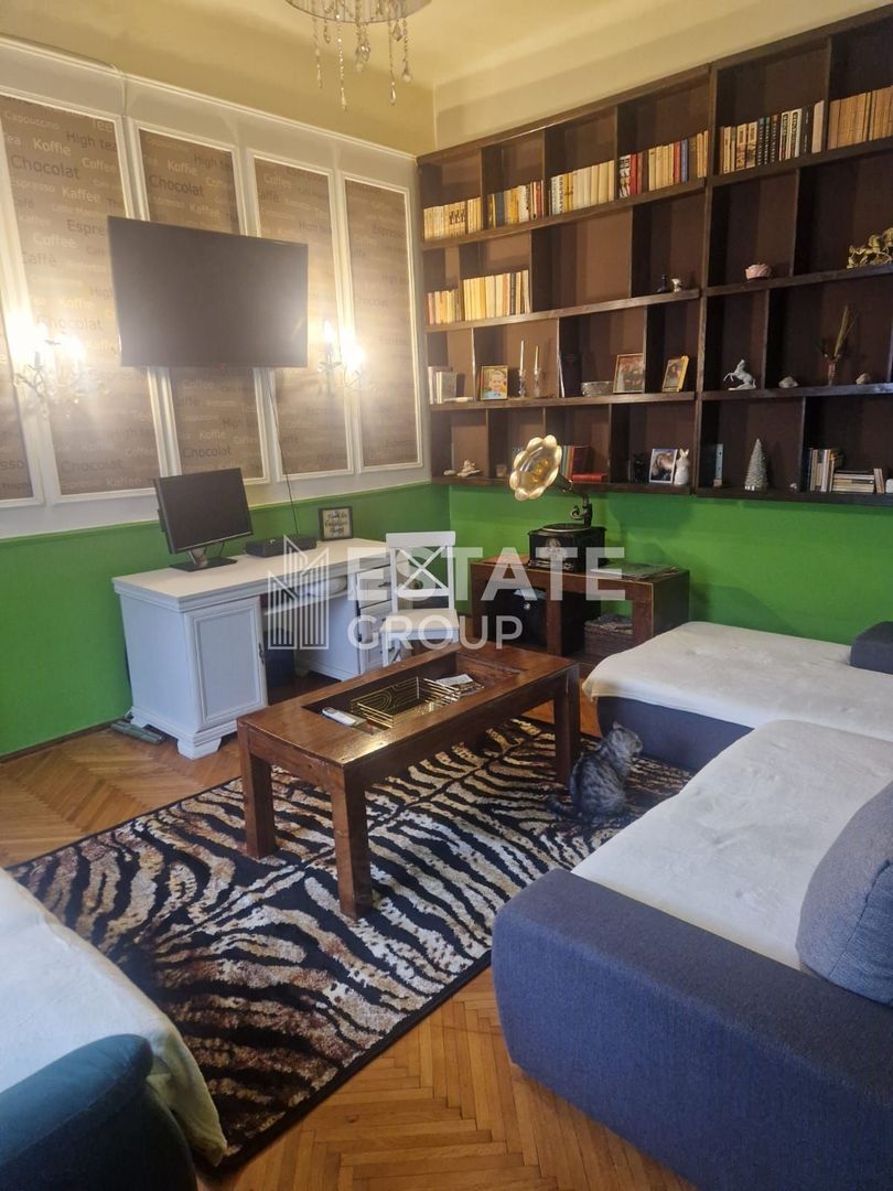 Apartament 2 camere, curte interioara cu loc de parcare - Poză 2